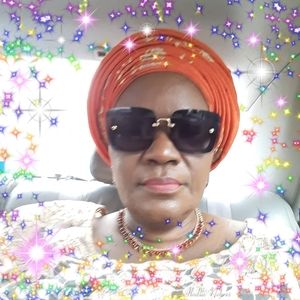 Meet your Posher, Stella